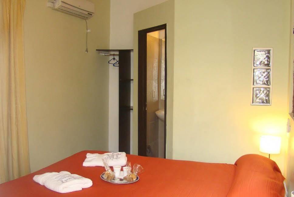 Hotel&Hostel Chipre Buenos Aires Exterior foto